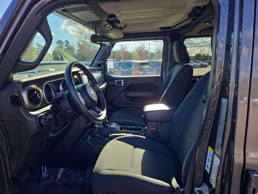 used 2018 Jeep Wrangler Unlimited car, priced at $18,900