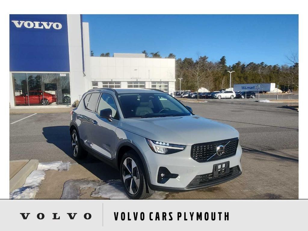 used 2024 Volvo XC40 car, priced at $34,800