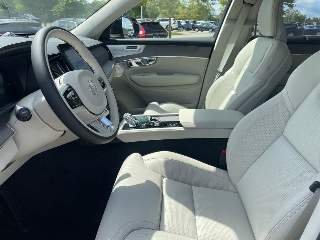 new 2026 Volvo XC90 car, priced at $83,145