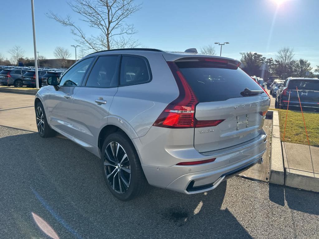 used 2023 Volvo XC60 car, priced at $37,900