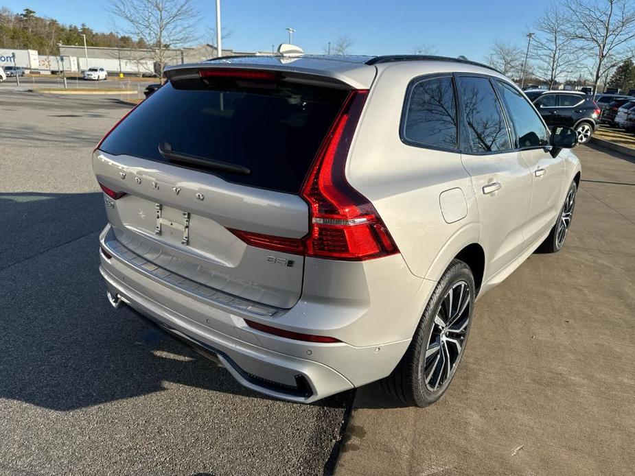 used 2023 Volvo XC60 car, priced at $37,900