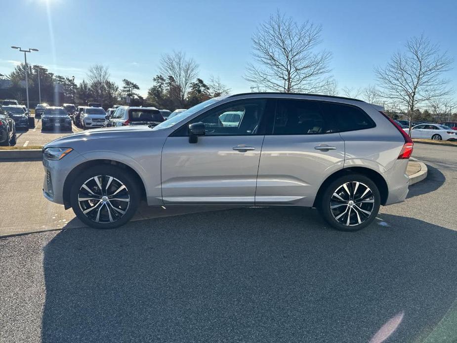 used 2023 Volvo XC60 car, priced at $37,900