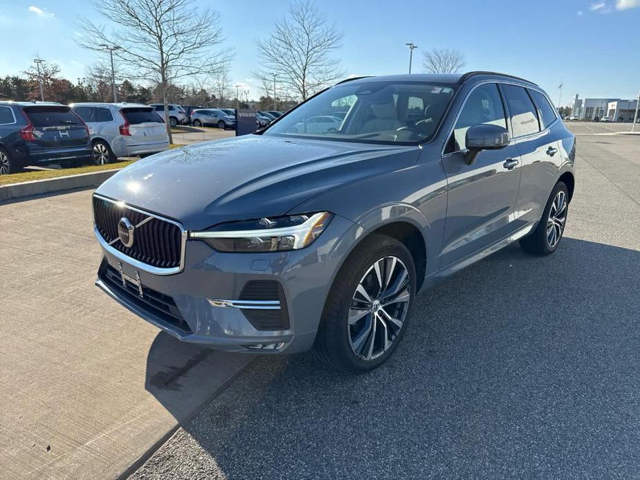 used 2022 Volvo XC60 car, priced at $31,400