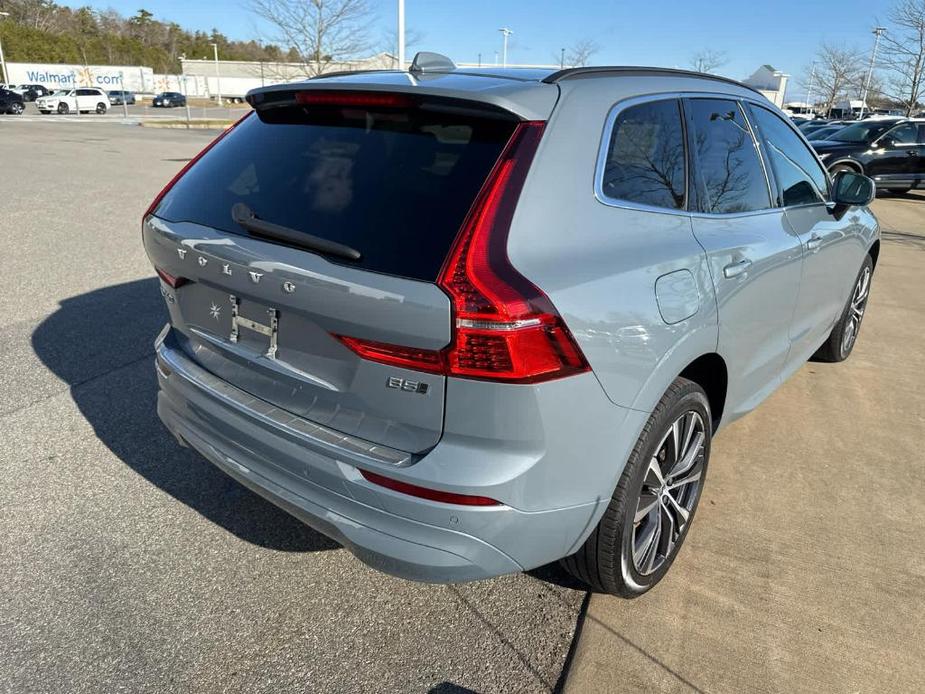 used 2022 Volvo XC60 car, priced at $31,400