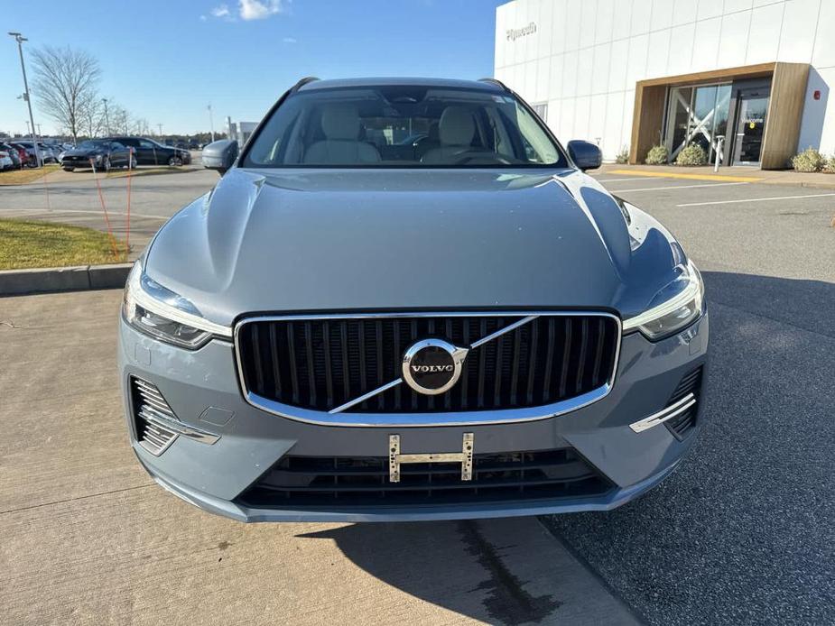 used 2022 Volvo XC60 car, priced at $31,400