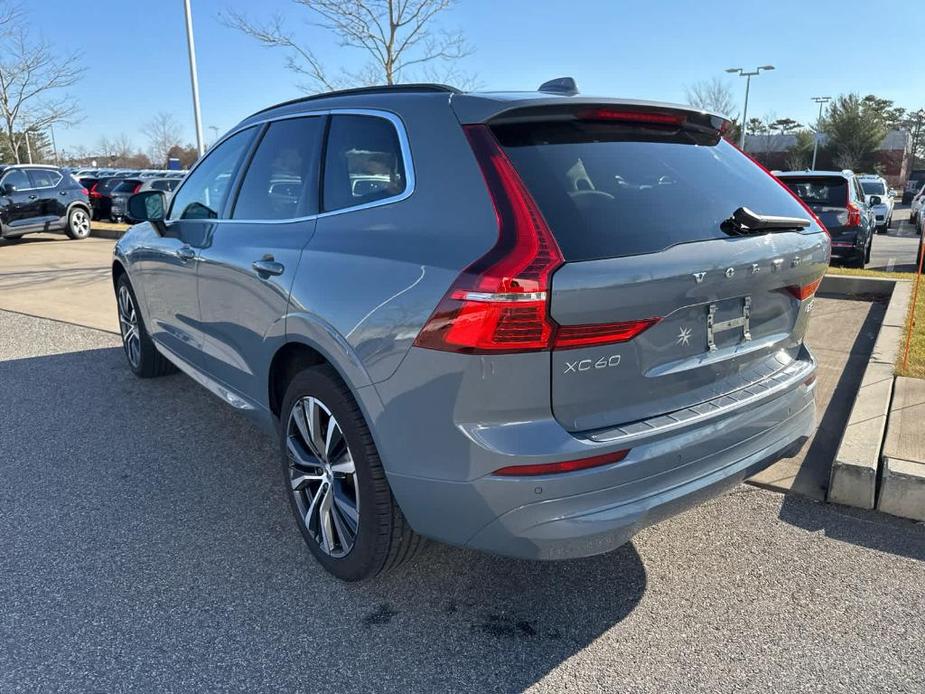 used 2022 Volvo XC60 car, priced at $31,400