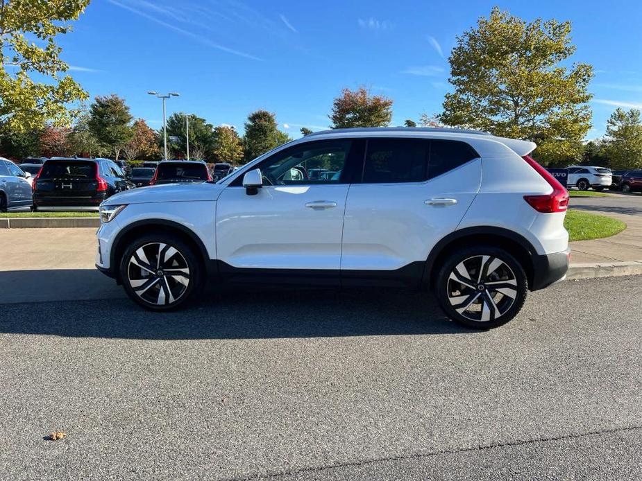 used 2024 Volvo XC40 car, priced at $37,900