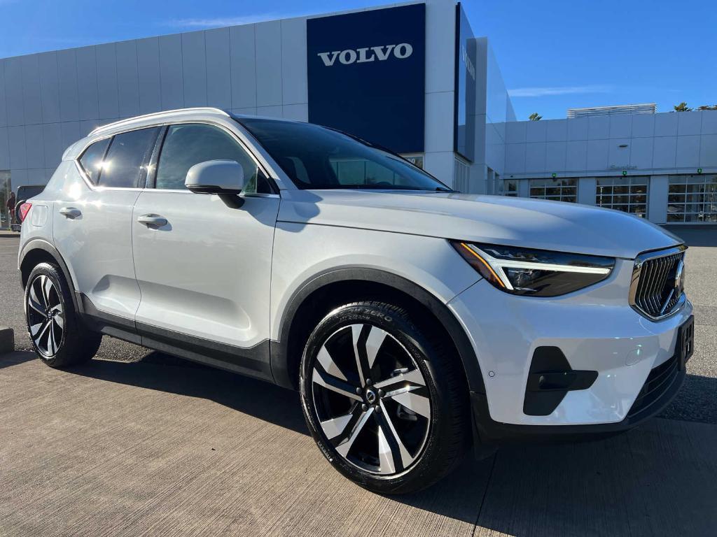 used 2024 Volvo XC40 car, priced at $37,900