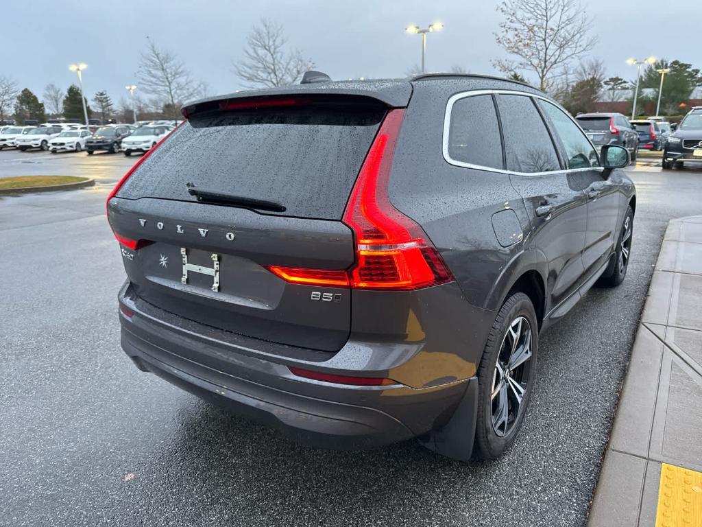 used 2022 Volvo XC60 car, priced at $30,400