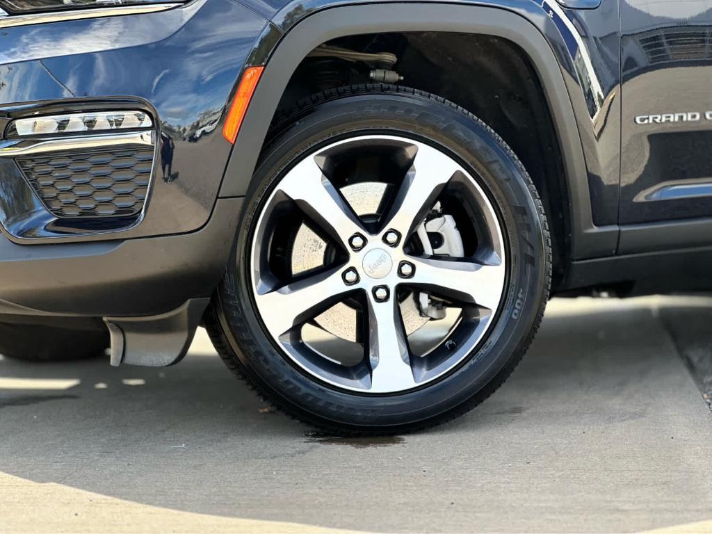used 2022 Jeep Grand Cherokee 4xe car, priced at $31,900