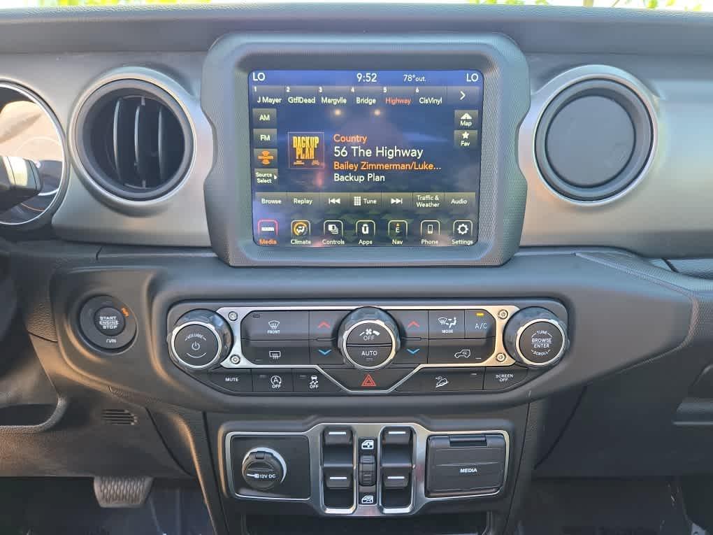 used 2021 Jeep Wrangler Unlimited car, priced at $30,900