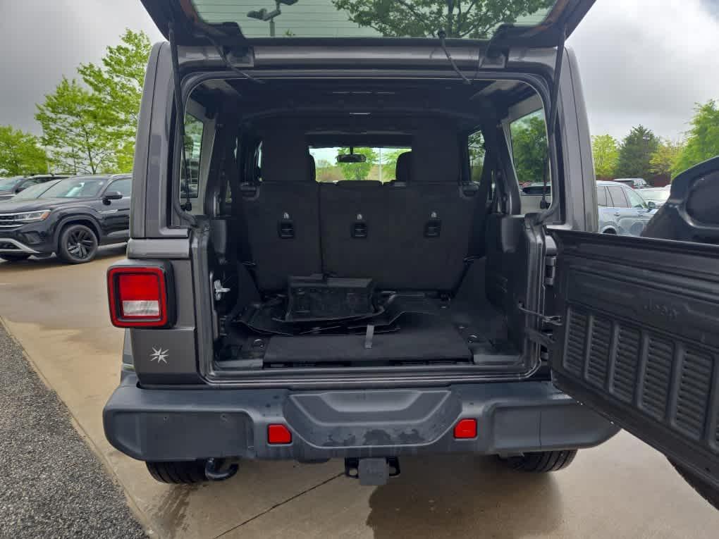 used 2020 Jeep Wrangler Unlimited car, priced at $31,900