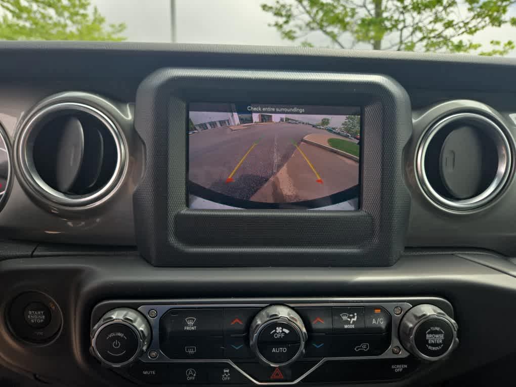 used 2020 Jeep Wrangler Unlimited car, priced at $31,900
