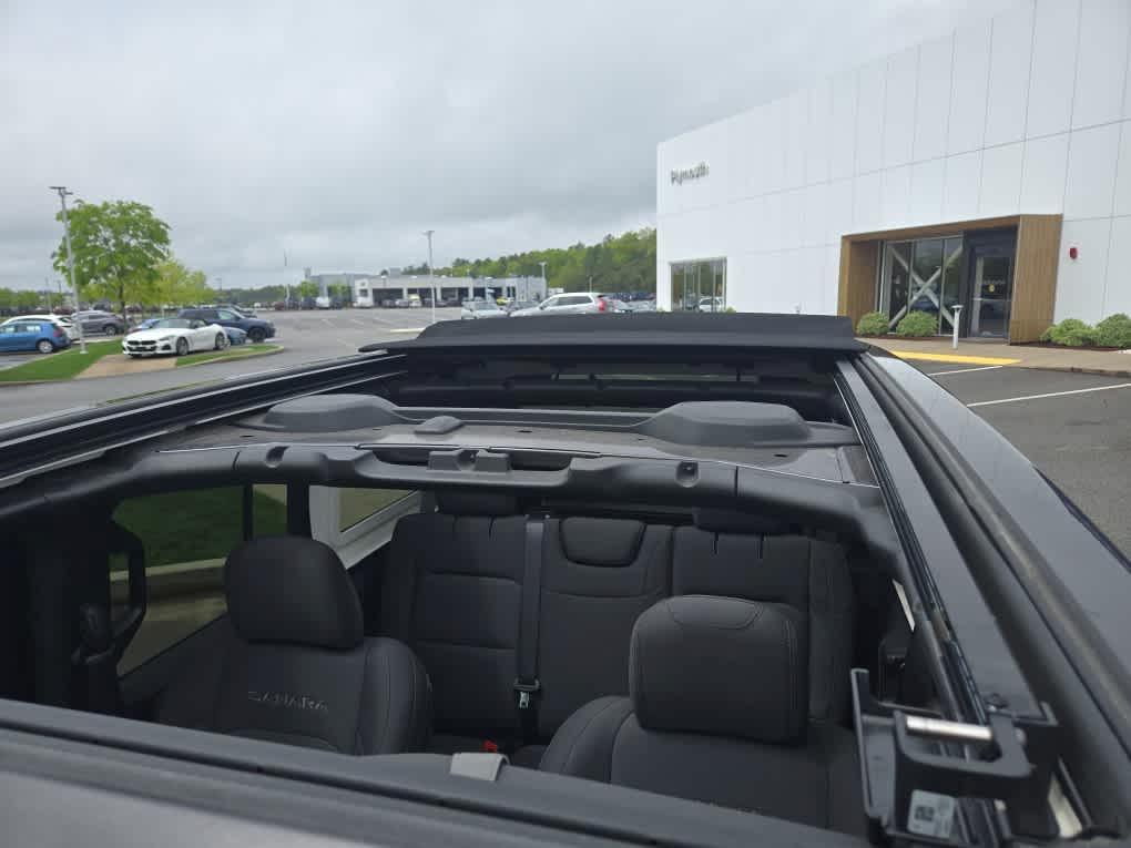 used 2020 Jeep Wrangler Unlimited car, priced at $31,900