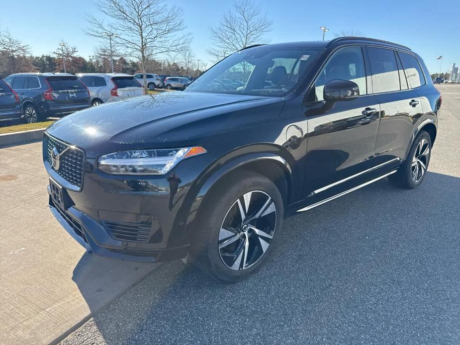 used 2022 Volvo XC90 Recharge Plug-In Hybrid car, priced at $41,400