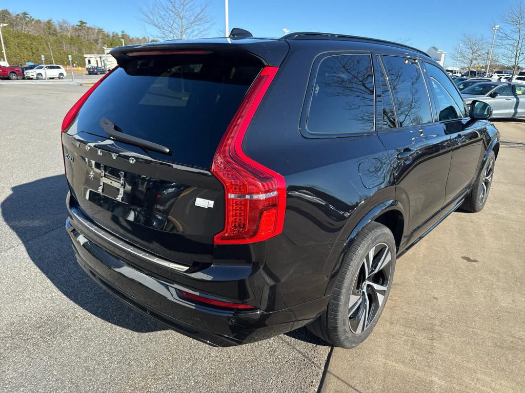 used 2022 Volvo XC90 Recharge Plug-In Hybrid car, priced at $41,400