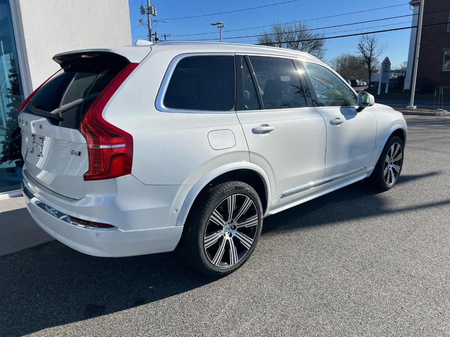 new 2025 Volvo XC90 car, priced at $67,265