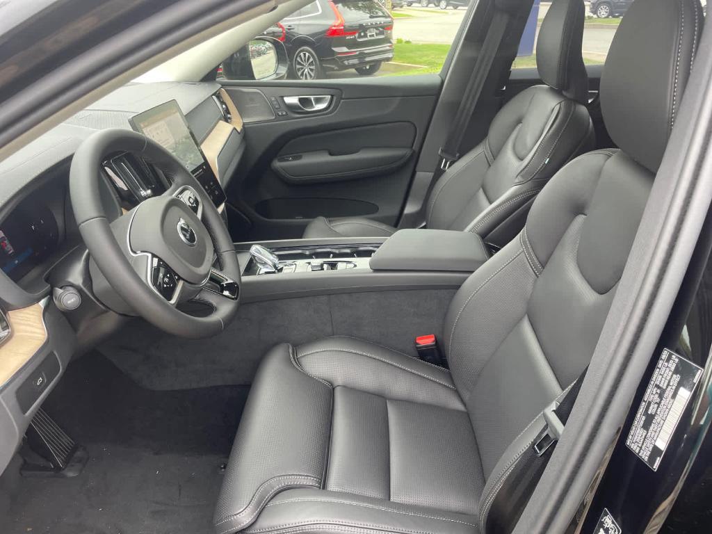 new 2026 Volvo XC60 car, priced at $63,935