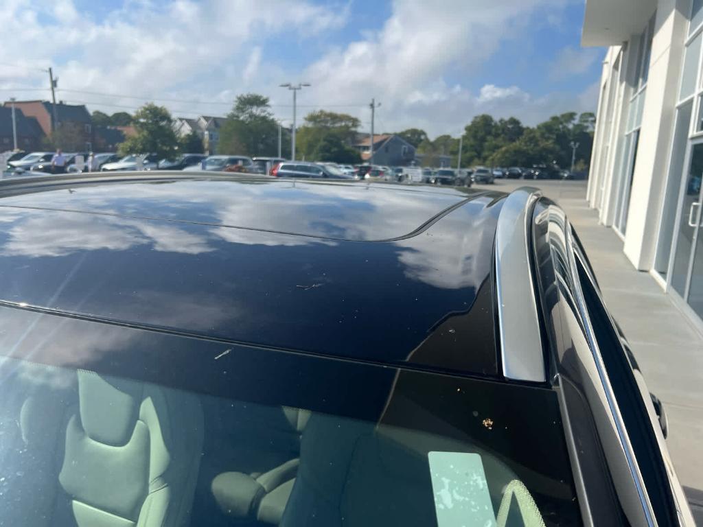 used 2022 Volvo XC60 car, priced at $34,400