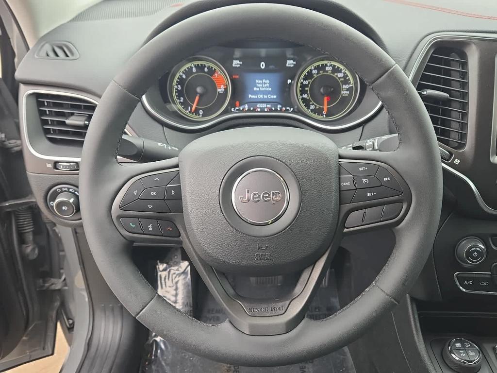 used 2022 Jeep Cherokee car, priced at $24,200