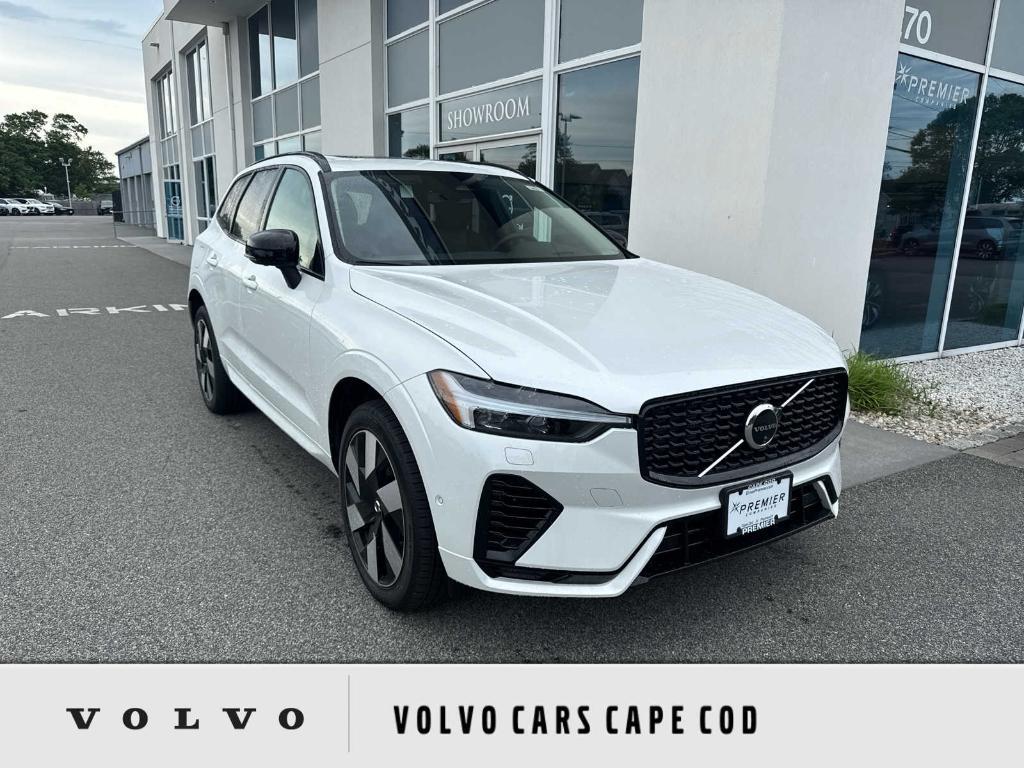 new 2025 Volvo XC60 Plug-In Hybrid car, priced at $70,675