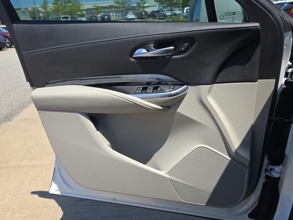 used 2020 Cadillac XT4 car, priced at $18,900