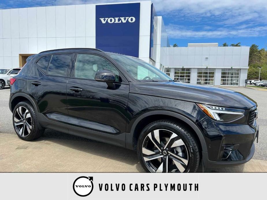 used 2024 Volvo XC40 car, priced at $41,400