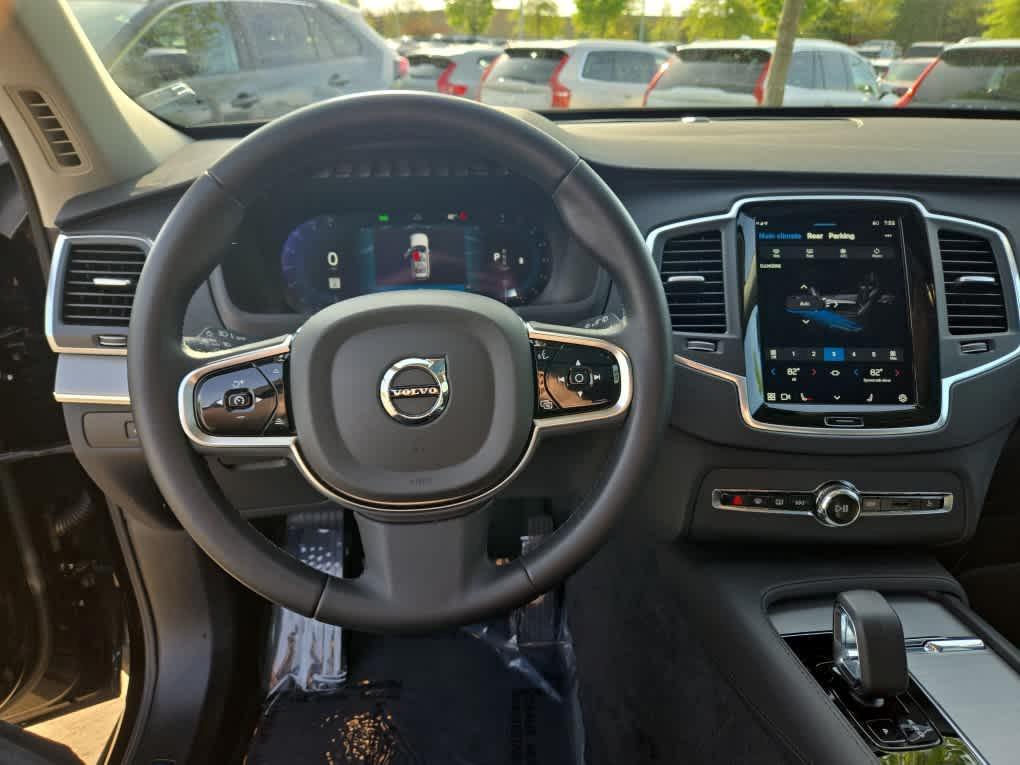 used 2024 Volvo XC90 car, priced at $40,769