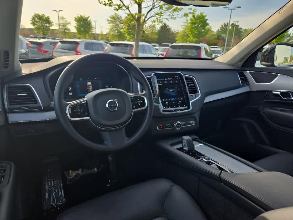 used 2024 Volvo XC90 car, priced at $40,769