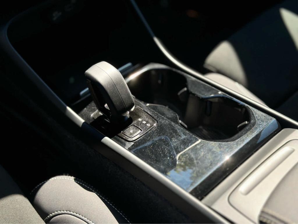used 2022 Volvo C40 Recharge Pure Electric car, priced at $26,900