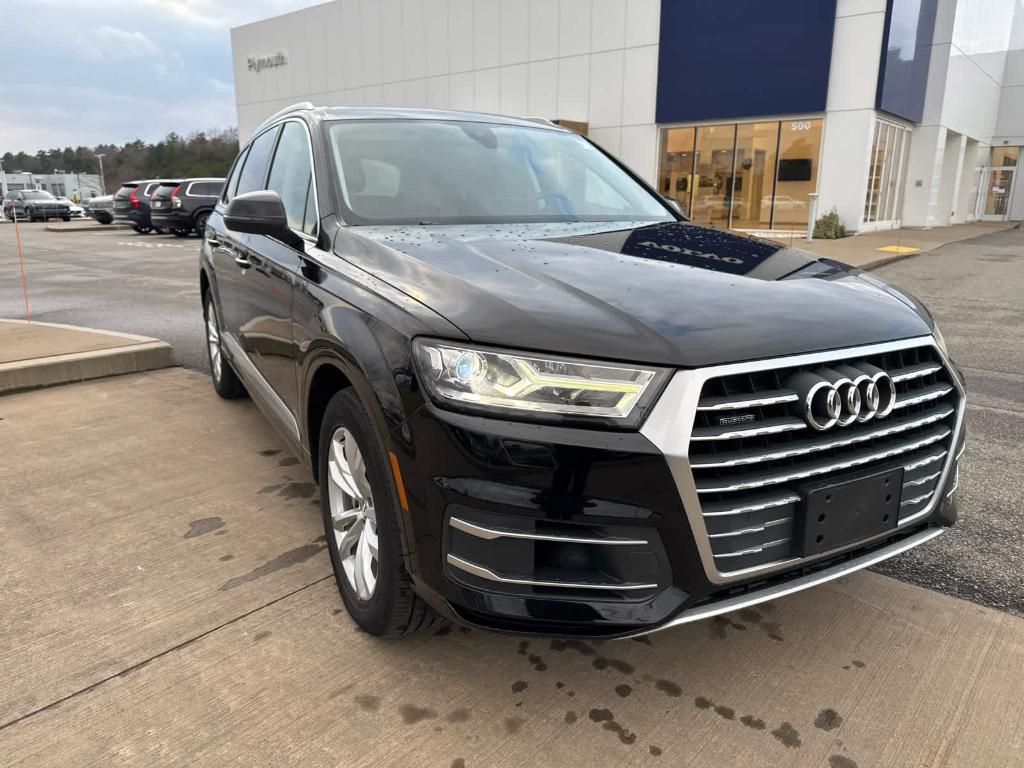 used 2018 Audi Q7 car, priced at $19,500