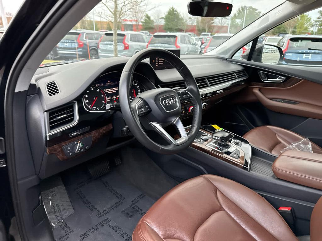 used 2018 Audi Q7 car, priced at $19,500