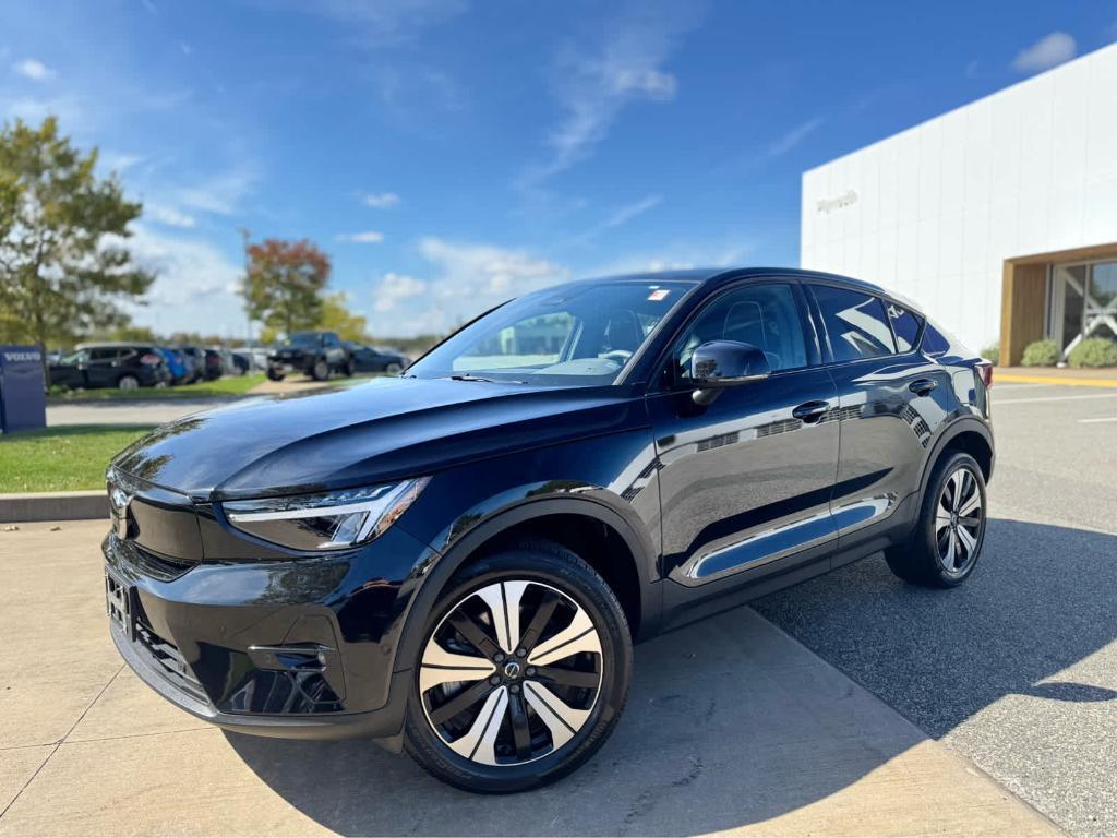 used 2023 Volvo C40 Recharge Pure Electric car, priced at $26,200
