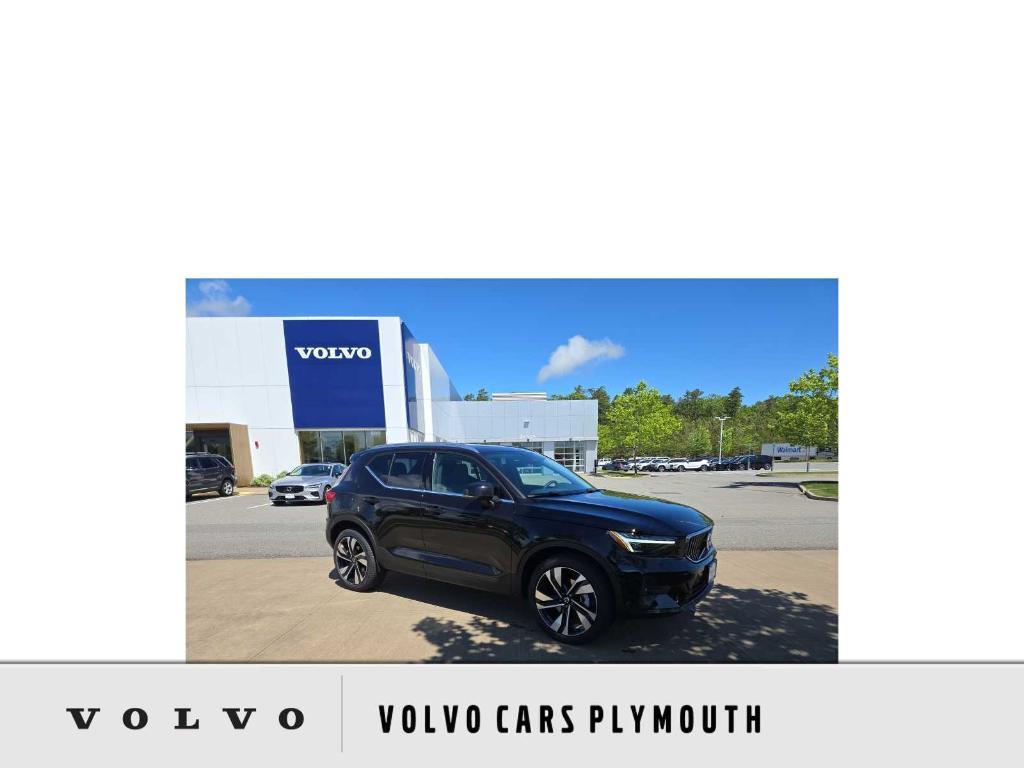 new 2025 Volvo XC40 car, priced at $49,810