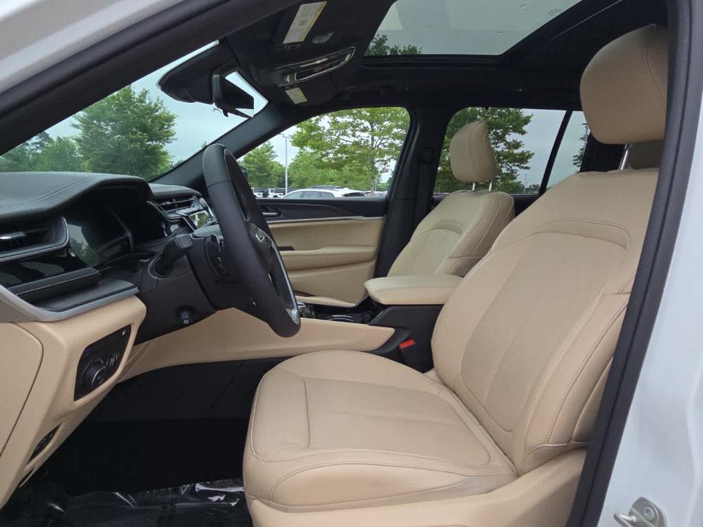 used 2023 Jeep Grand Cherokee 4xe car, priced at $35,900