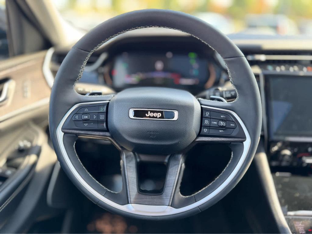 used 2023 Jeep Grand Cherokee 4xe car, priced at $34,300