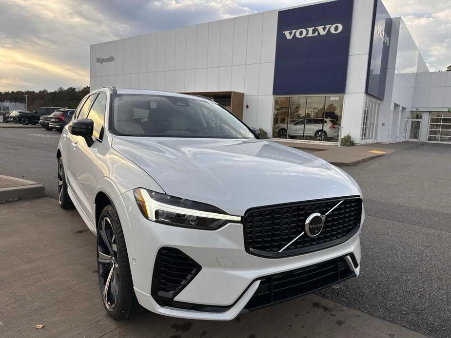 new 2025 Volvo XC60 Plug-In Hybrid car, priced at $70,735