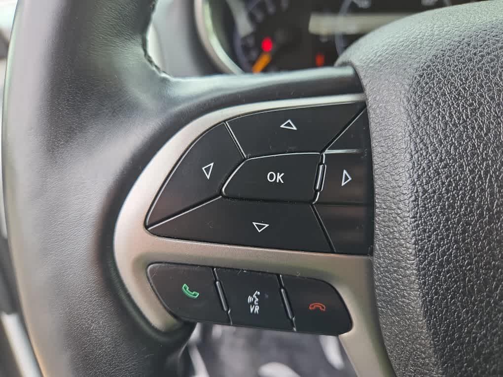 used 2018 Jeep Grand Cherokee car, priced at $17,900