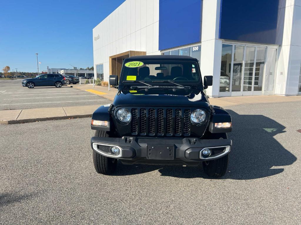 used 2021 Jeep Gladiator car, priced at $27,600