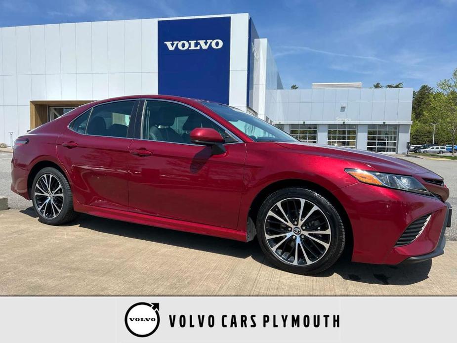 used 2018 Toyota Camry car, priced at $19,900