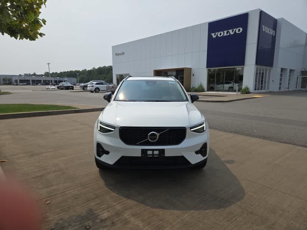 new 2026 Volvo XC40 car, priced at $50,150