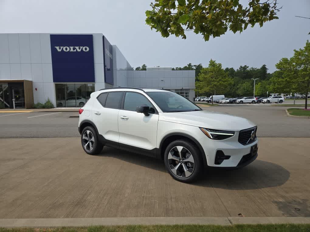 new 2026 Volvo XC40 car, priced at $50,150