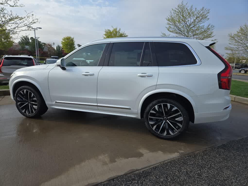 new 2025 Volvo XC90 car, priced at $60,545