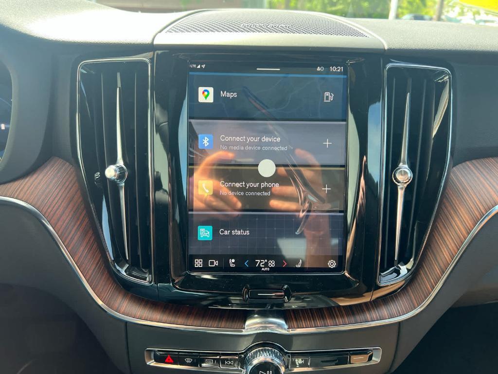 new 2025 Volvo XC60 car, priced at $56,155
