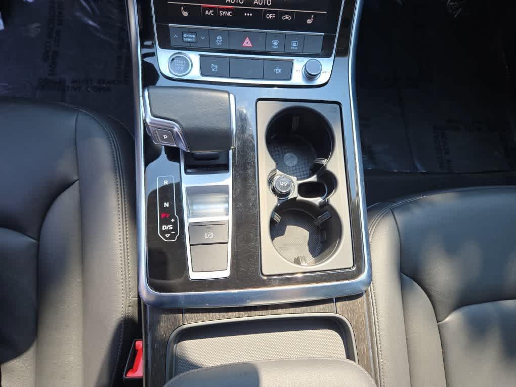 used 2024 Audi Q7 car, priced at $47,200