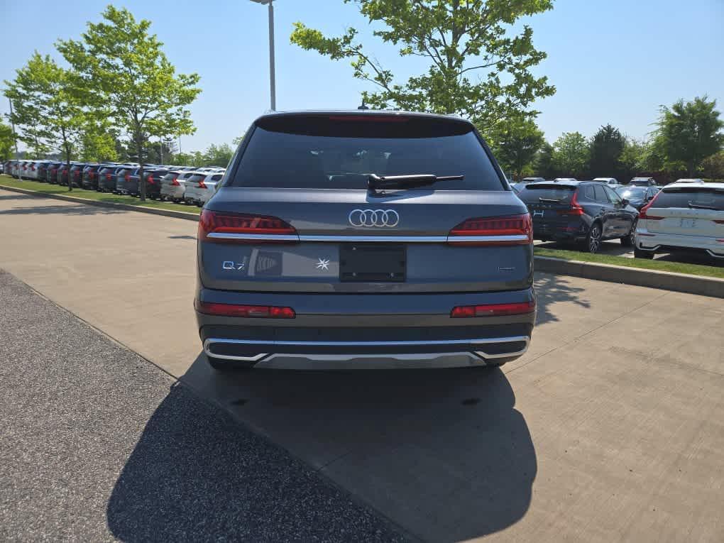 used 2024 Audi Q7 car, priced at $47,200