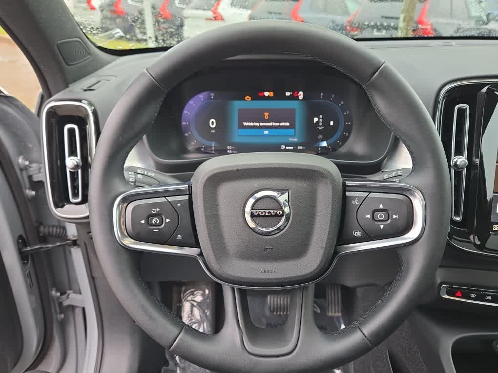 used 2025 Volvo XC40 car, priced at $34,900