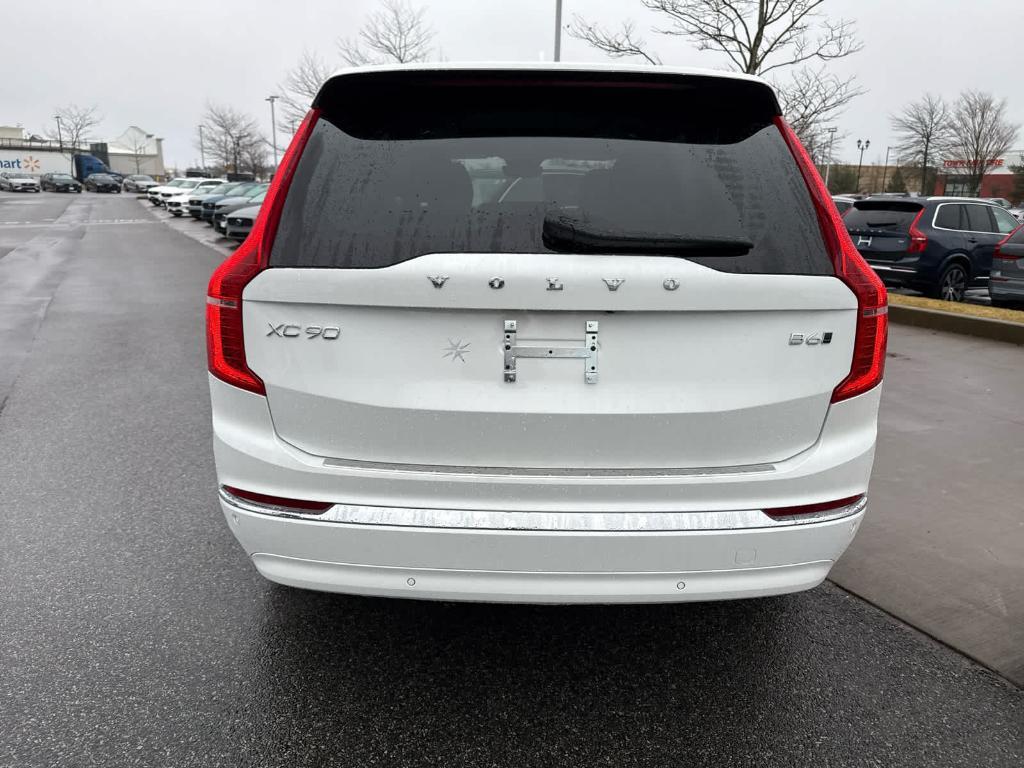 used 2025 Volvo XC90 car, priced at $59,900