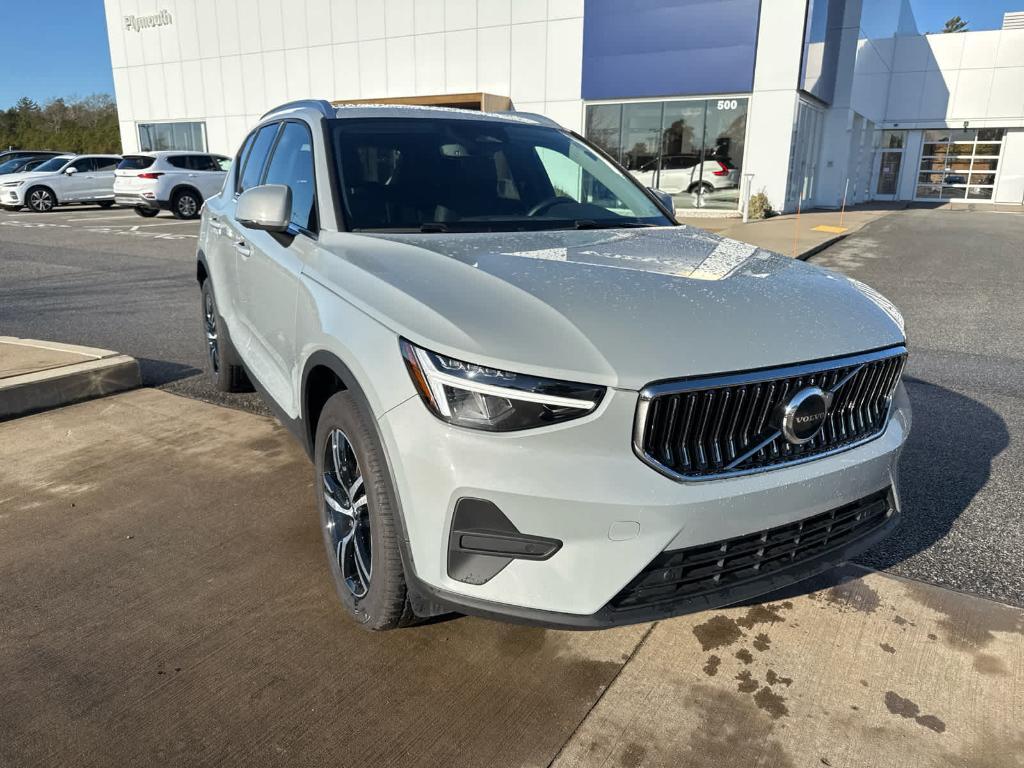 used 2024 Volvo XC40 car, priced at $32,500