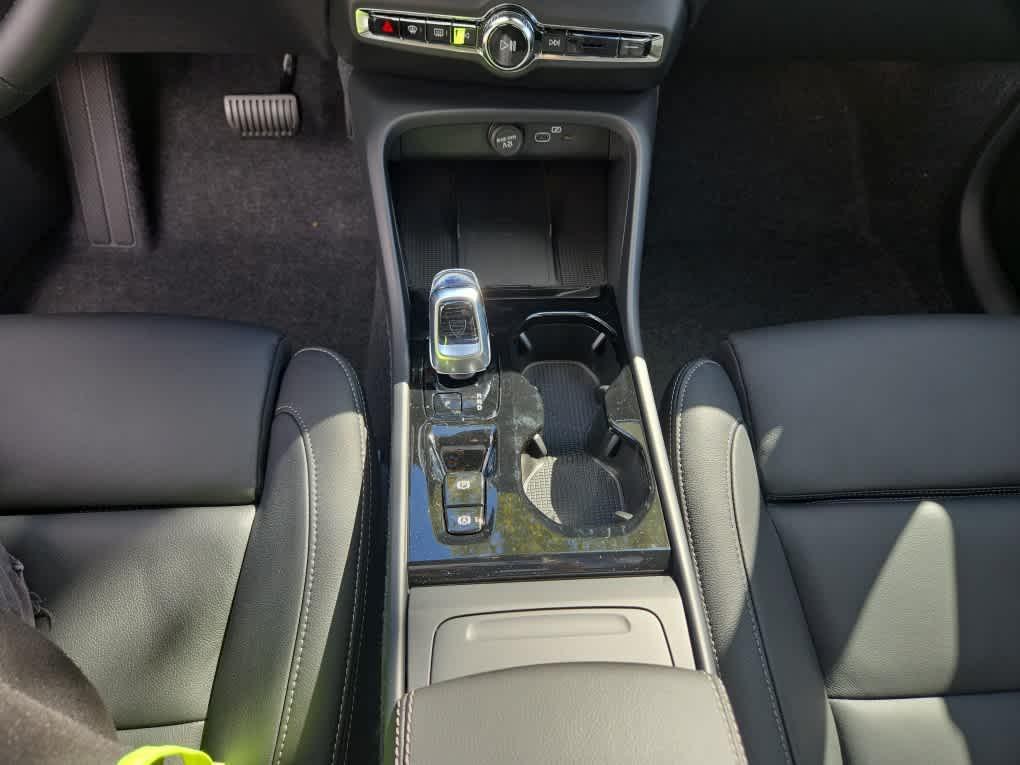 new 2026 Volvo XC40 car, priced at $54,200